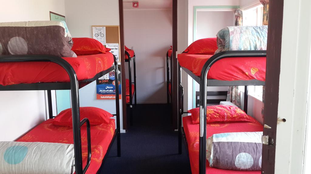 Berkenhoff Lodge Taupo Room photo